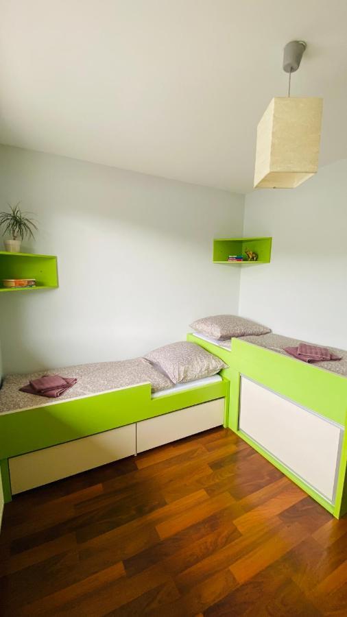 רוז'ומברוק Apartment Mira מראה חיצוני תמונה
